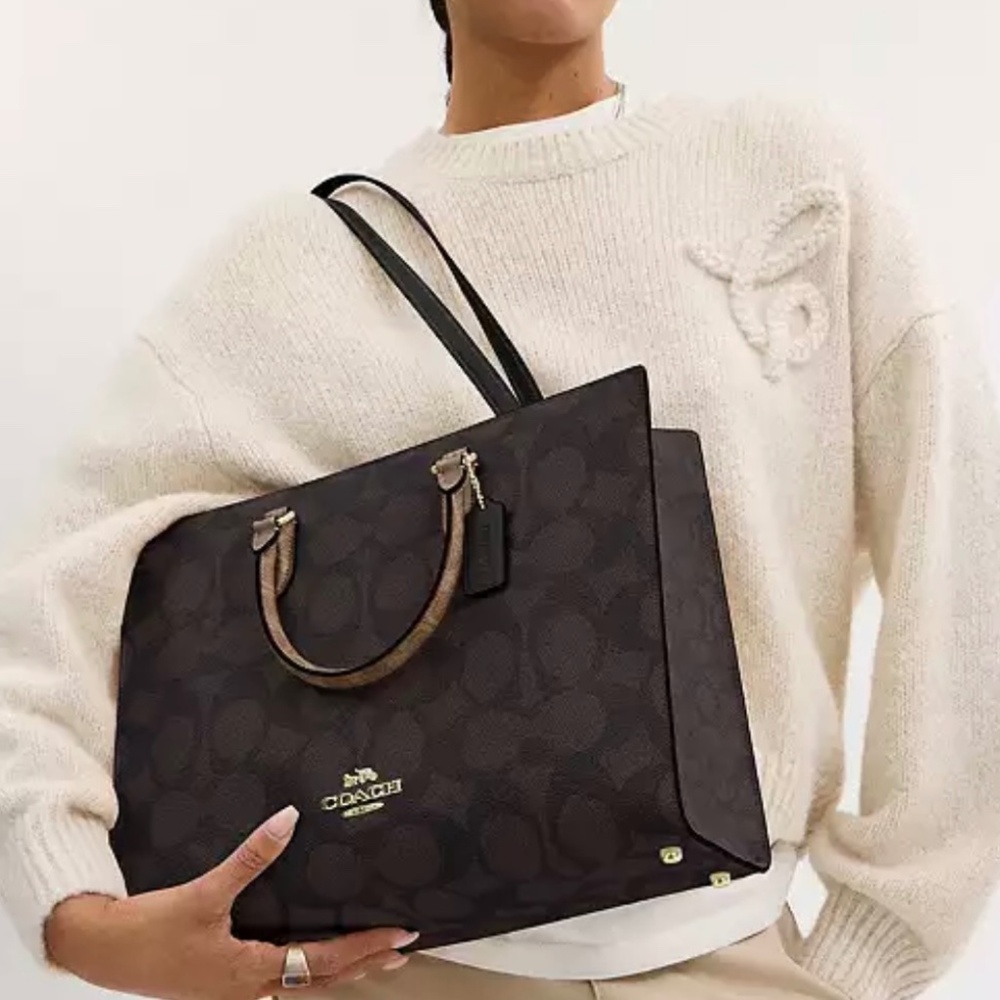 Coach NWT Maggie Tote Large Brown